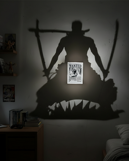 lámpara sombra anime encendida proyectando figura en pared